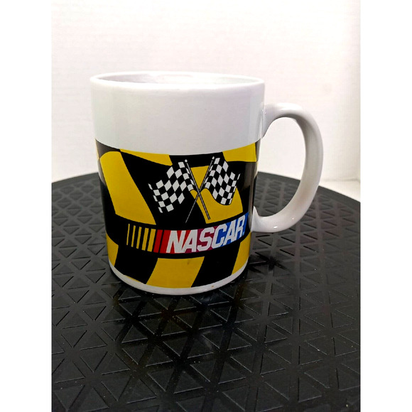 VINTAGE 1998 NASCAR Racing Lamp Tire Desk Lamp, and NASCAR Mug. No Lamp Shade - Picture 2 of 16